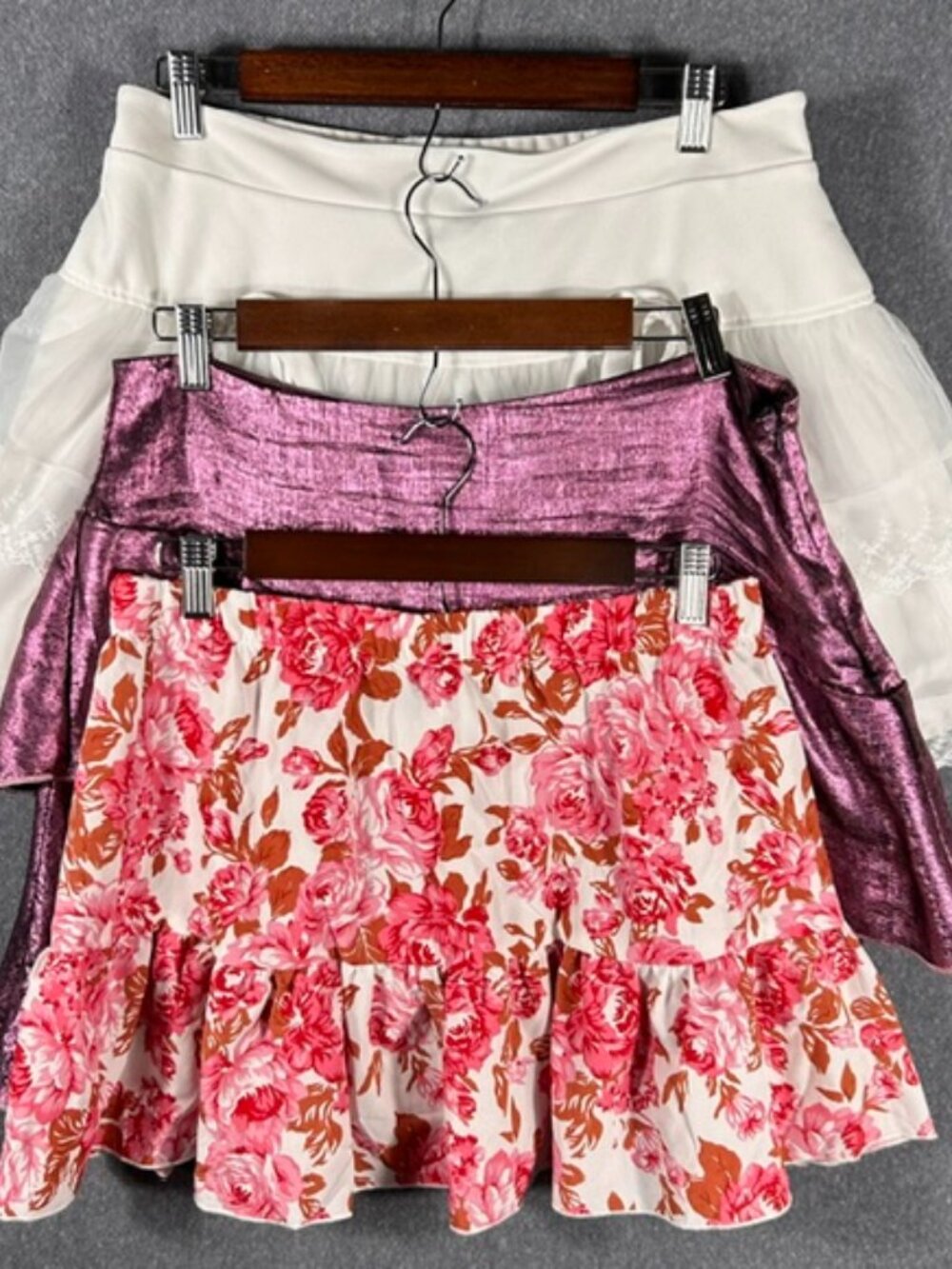 Shein Mini Skirt Bundle (3) Womens Sz XL White-Metallic Pink-Pink Floral